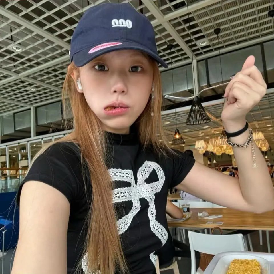 巧手女孩